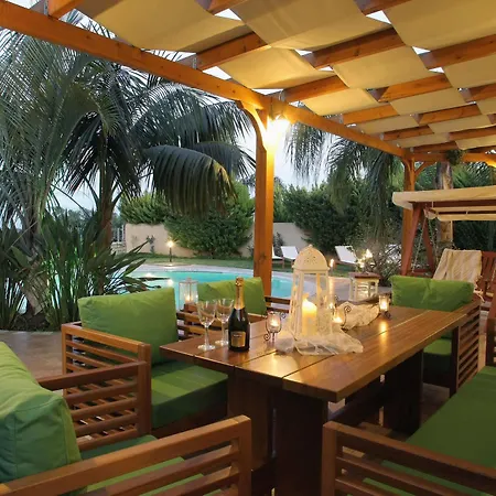 Villa Pandora Villas *